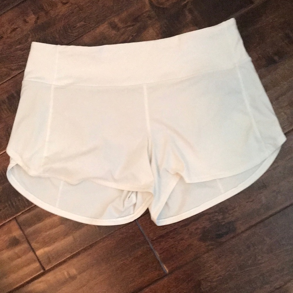 Lululemon shorts size 8
